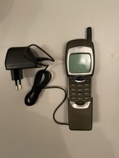 Legendäres Nokia 7110
