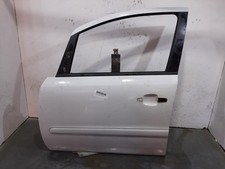 13203013 tür vorne links für