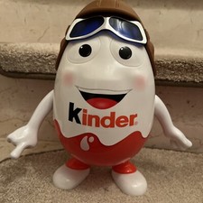 Pilotenfigur (Aufbewahrung) von Kinderschokolade ohne Inhalt