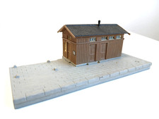 Kibri - Bahnsteig mit