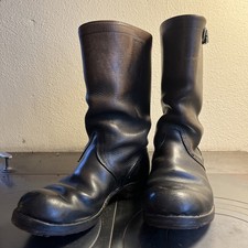 Knobelbecher / Schaftstiefel /