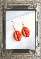 OHRRINGE HÄNGER HOTDOG