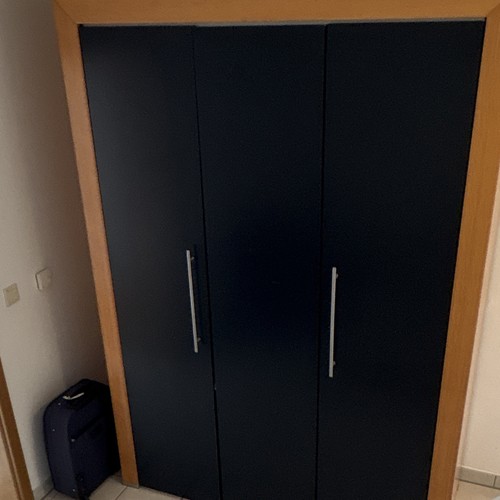 Freistehender kleiderschrank - freistehender,