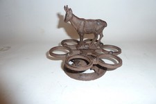 Brigitte von Boch - Cabras - Ziege Eierhalter - Eierhalter Eierständer Gusseisen