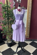 Marjo Dirndl mit Bluse und