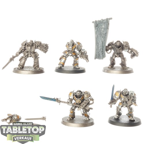 Grey knights - grey,