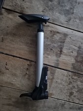 BIKEmate Fahrradpumpe mini mit Baranzeige Klappgriff Ventilspanner 