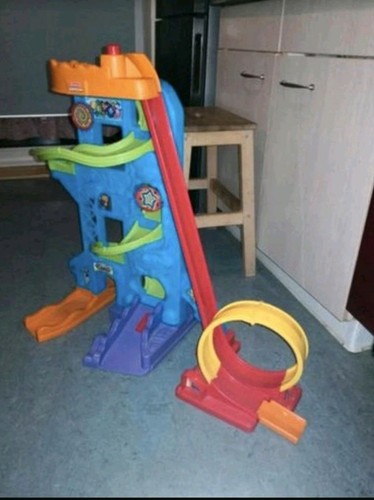 Fisher price little people - price,