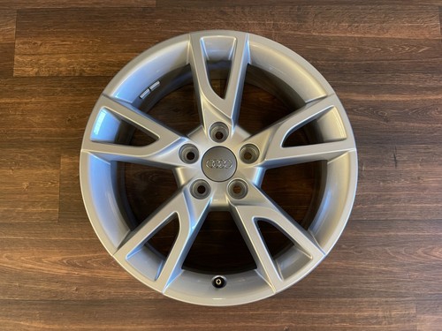 Audi 8u1 alufelge - 8u1,