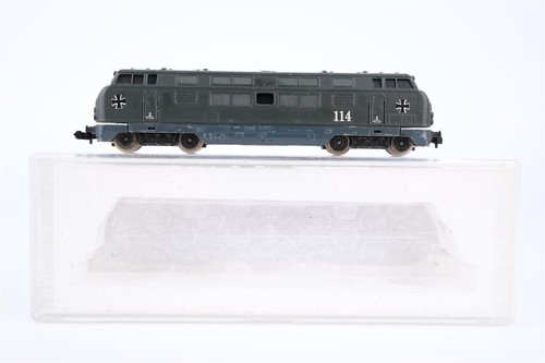 Minitrix diesellok 221 - n,