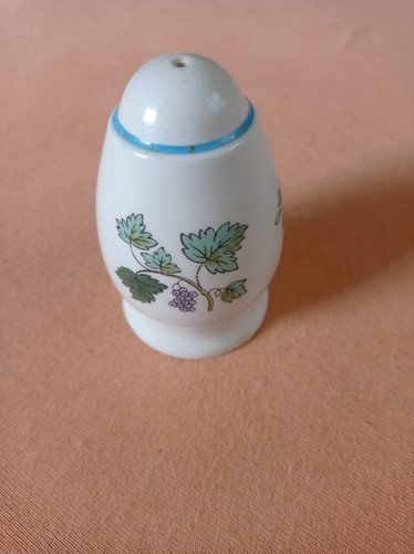 Spode pfefferstreuer im - ",