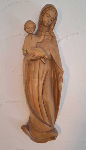 Handgeschnitzte holz figur - handgeschnitzte,