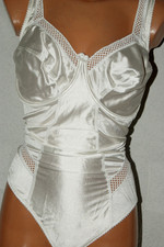 GLANZ Body * MIEDERBODY Satin
