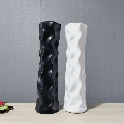 Kunstvase and - kunstvase,