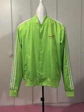 Bomberjacke. Adidas Pharrell