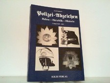 Polizei-Abzeichen - Helme