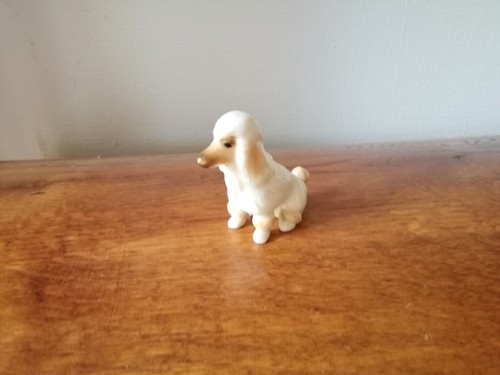 Kleine porzellanfigur hund - porzellanfigur,
