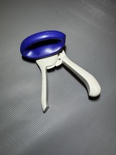 Tupperware Dosenöffner D97   mit Deckelheber. öffnet Dosen ohne scharfe Kanten