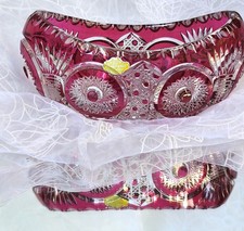 Aufwendig Geschliffe Rubinrote