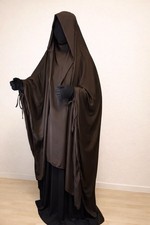 Khimar mit Bändern, außerdem