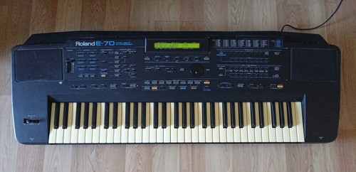 Keyboard roland 70 - keyboard,
