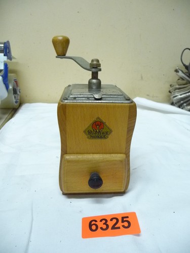 6325 alte kaffeemühle - 6325.,