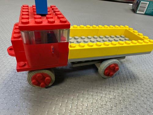 Lego system 331 dump truck - lego,