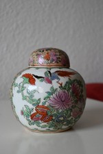 Vintage - schöne chinesische Deckelvase, Porzellan, handbemalt