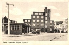 Ak Itzehoe in Schleswig Holstein, Dithmarscher Platz u. Sparkasse - 4283163