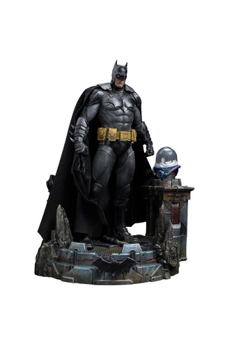 Comics deluxe art scale - comics,