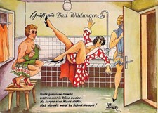 Scherz AK Bad Wildungen badende Frauen erschrecken vor Maus, Ansichtskarten