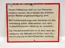 04-01  Altes DDR Hinweisschild HEBEZEUG 40x30cm Kran Laufkatze Industrie VEB
