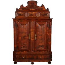 Frankfurter 2/3 Wellen Nasen Barock Schrank Vertiko Nussbaum 18 Jh.