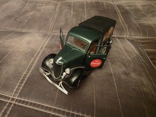 1:19 Solido Ford V8 Coca Cola