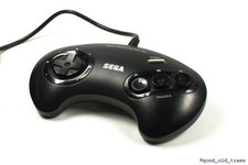 ## jeweils ein original SEGA