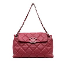 *** CHANEL *** Luxury Hamptons