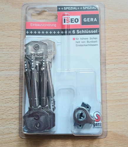 Schlüssellochspe