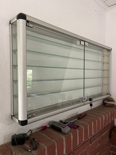 Wandvitrine  Alu Glas für Sammler abschließbar 12cm tief 5 Glasebenen
