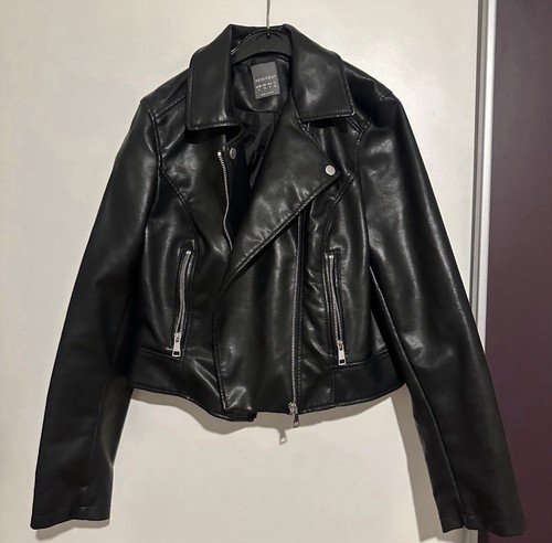 Schwarze lederjacke - schwarze,