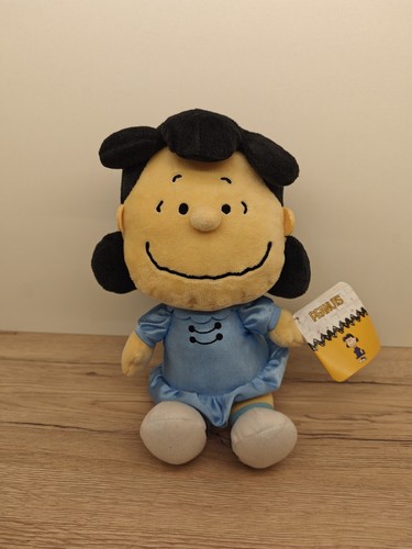Peanuts lucy van pelt - peanuts,