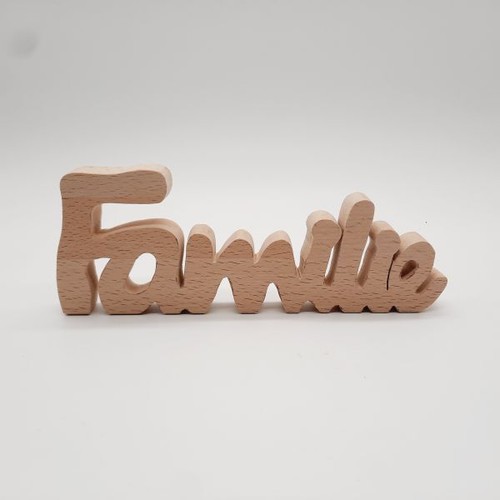 Schriftzug familie buchenholz - familie,