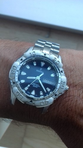 Festina 8816 black dial - festina,