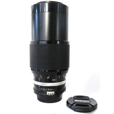 NIKON  Zoom Nikkor   80-200 mm