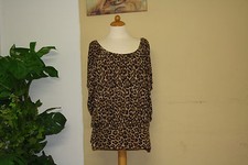 locker sitzendes Shirt von H&M