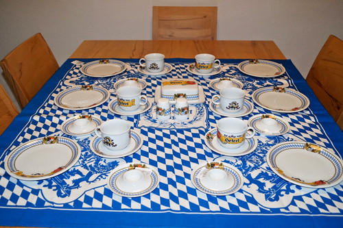 Frühstücksgeschirr