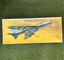 FLUGZEUG-MODELLBAUKASTEN Su-7