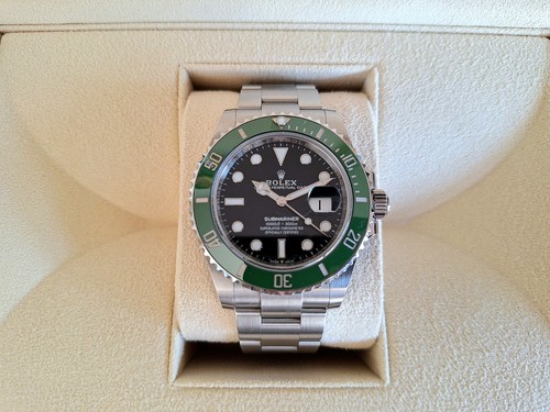 Rolex submariner date 126610lv - rolex,