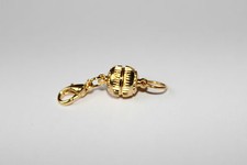 Kräftige Ketten-Magnetschließe goldfarben sehr griffig, glänzend mit Karabiner 