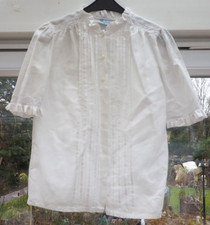 Damen Trachten-Dirndlbluse Marke 3 Zinnen weiß bestickt Rüschen Gr. 38 #143uT