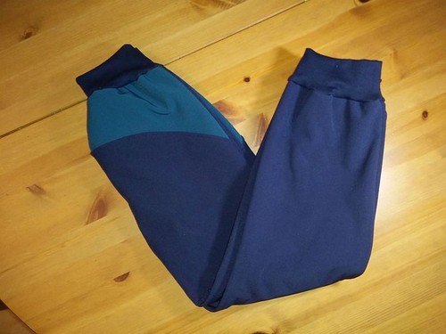 Softshellhose blau mit petrol - mit,
